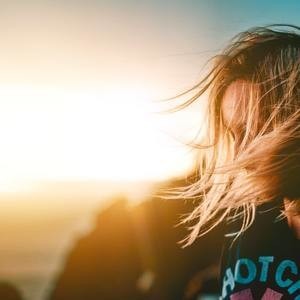 彼は別れを後悔している 彼の本当の気持ちが知りたい 相手の未練を占うおすすめ占い4選