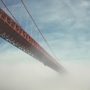 夢占い 夢の中に橋が出てきた時のメッセージを解読