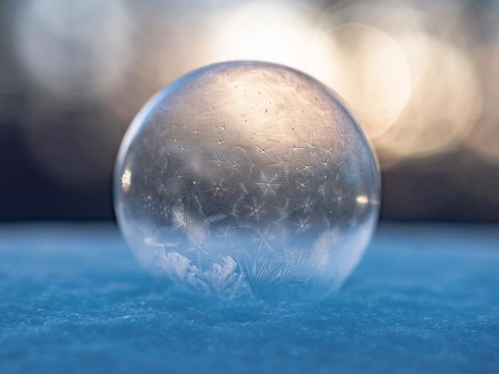 恋愛が上手くいく新月のおまじないの効果とは やり方をどこより分かりやすく解説 ミラープレス