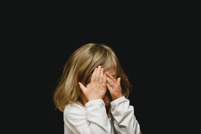 好きな人の前で赤面する 赤面を隠す方法や逆に利用して彼を落とす方法 ミラープレス 好きな人の前で赤面する 赤面を隠す方法や逆に利用して彼を落とす方法 ミラープレス