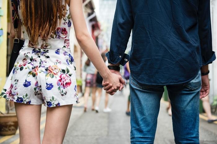 好きな人の前で赤面する 赤面を隠す方法や逆に利用して彼を落とす方法 ミラープレス 好きな人の前で赤面する 赤面を隠す方法や逆に利用して彼を落とす方法 ミラープレス