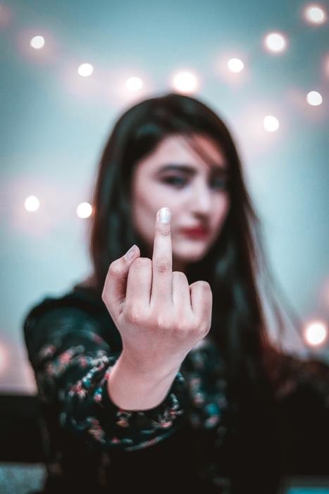 好きな人と喧嘩しちゃった 彼に嫌われてるかの判断基準とスムーズな仲直り方法5選 ミラープレス