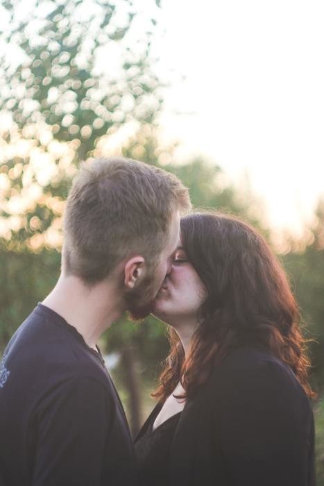いきなりキスされた 無理矢理キスをする男性心理9選とキスされた後の対処法3つ トリトマ いきなりキスされた 無理矢理キスをする男性心理9選とキスされた後の対処法3つ トリトマ
